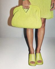 外交部：石平赴日并取得日本國(guó)籍后，數(shù)典忘祖，出賣良知！