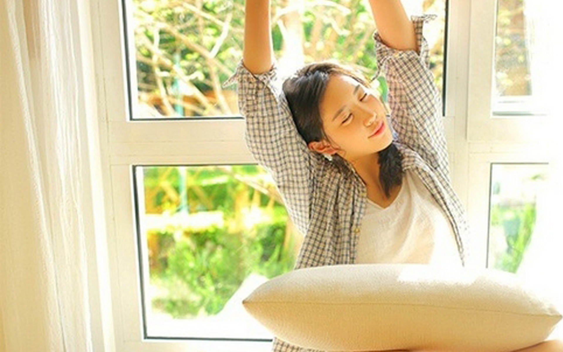 燕子不知何世。入尋常、巷陌人家，相對如說興亡，斜陽里。