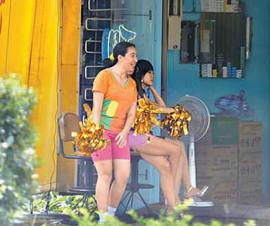 985女孩年薪80萬(wàn)被男友媽嫌棄，6年后成功歸來(lái)，參加前男友婚禮