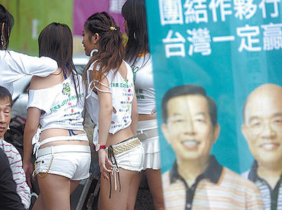 Baby疑似開眼角？眼線就能放大雙眼啊